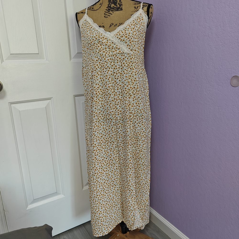 No Boundaries Floral Lace Trim Maxi Dress - Cream and Yellow